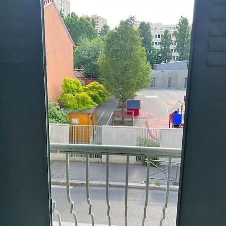 Studio Cosy, Netflix, M Flachet Apartment Villeurbanne Bagian luar foto